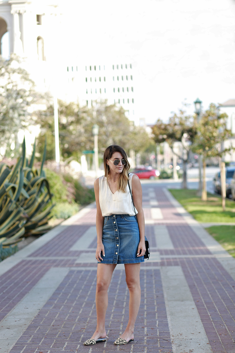 hm denim skirt forever21 blouse leopard flats