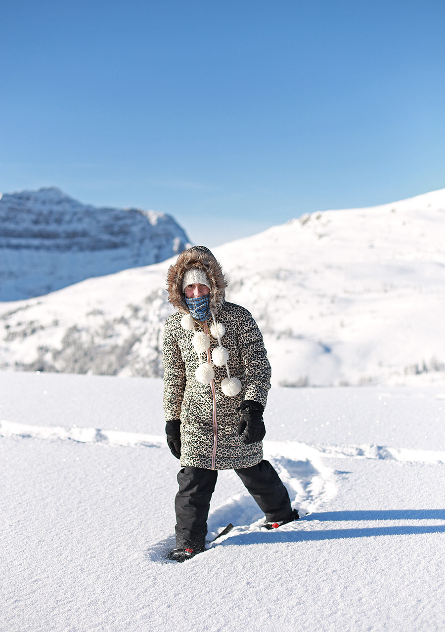 Kids Snowshoeing