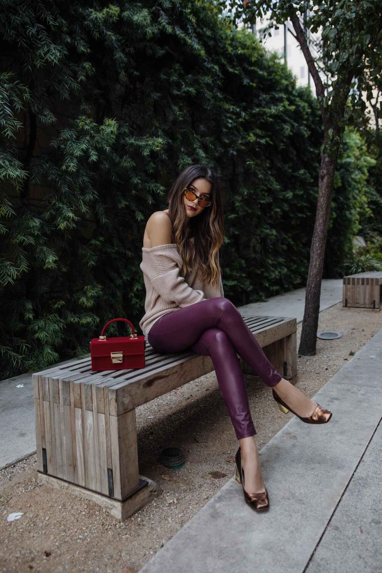 Hue 2024 burgundy tights